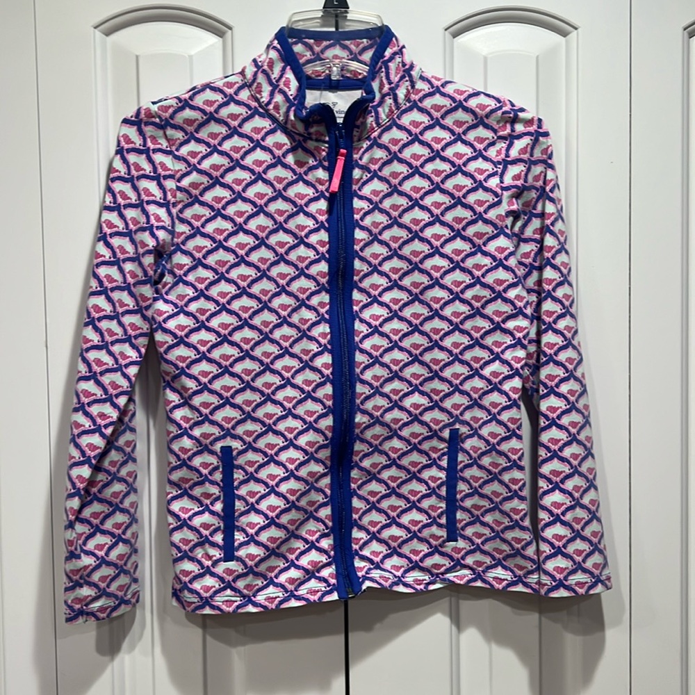 Vineyard Vines Girls Front zip jacket. Size: Large (14). Lightly worn.